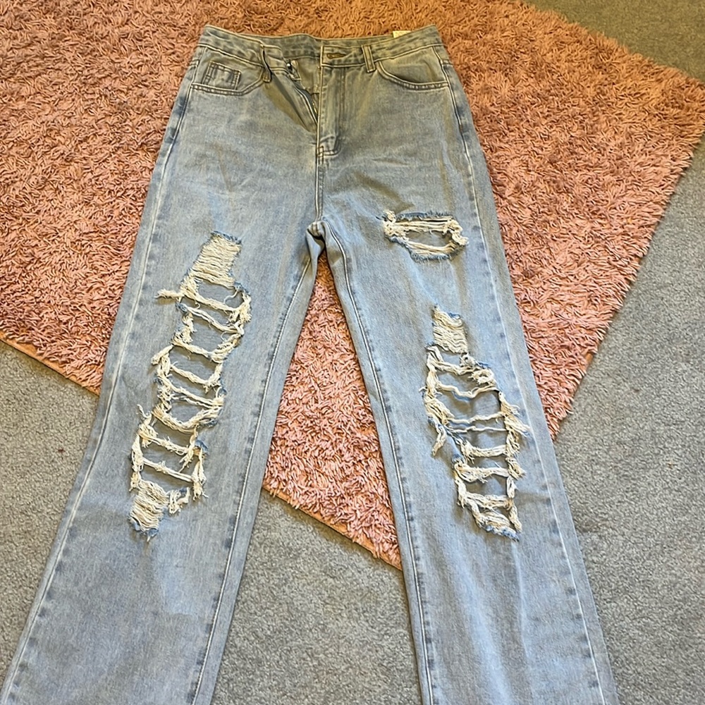 Ripped Jeans